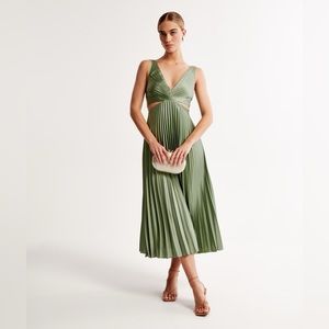 Abercrombie & Fitch Satin Pleated Cutout Maxi Dress